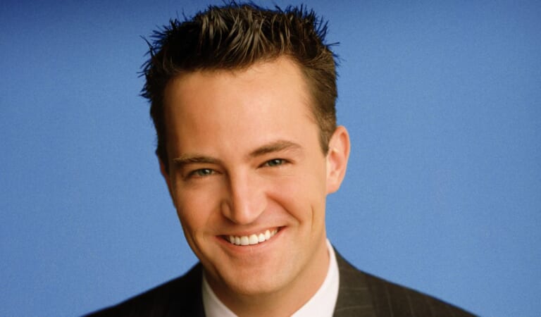 5 Times Chandler Bing Was the Best ‘Friends’ Character: Video