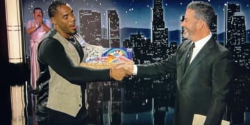 Former pro ball player Rashad Jennings spins gameshow gaffe into comedy gold on 'Jimmy Kimmel Live'