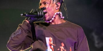 Travis Scott Brought His 5-Year-Old Daughter Stormi Onto A Floating Platform At His Recent Concert, And People Think She Looks Super “Uncomfortable” In The Footage