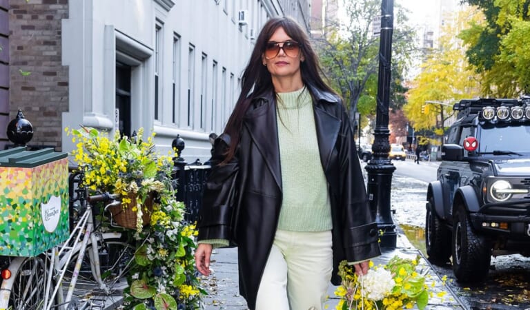 Katie Holmes Makes Spring Colors Work for Fall in New York City