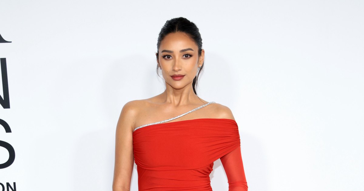 Shay Mitchell Felt Pressured to ‘Snap Back’ After Giving Birth