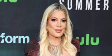Tori Spelling Opens About Struggles for ‘Single Mom Christmas’