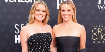Reese Witherspoon Brings Daughter Ava to 2024 Critics Choice Awards