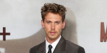 Austin Butler Used Dialect Coach to Lose His ‘Elvis’ Accent