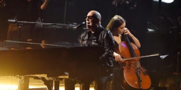 Billy Joel Performs at the Grammys for the 1st Time in 22 Years