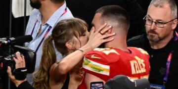 Travis Kelce, Taylor Swift Kiss After Chiefs Win 2024 Super Bowl