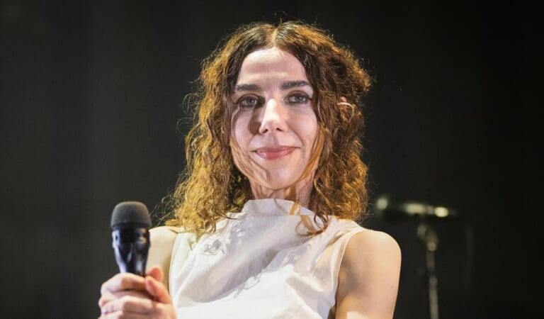 PJ Harvey Announces First North American Tour Dates in 7 Years
