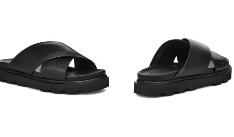 Bring the ’90s Back in These Ugg Platform Sandals