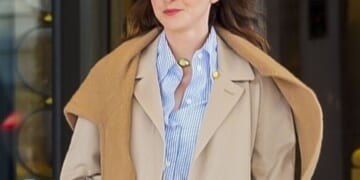 Emma Watson Found the British-Girl Way to Wear Baggy Jeans