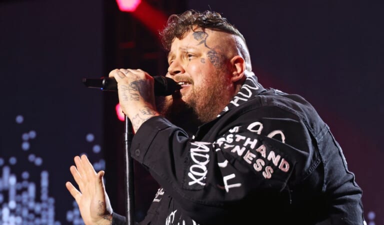 Jelly Roll Shares the Fan Encounter That ‘Stands Out’ Most to Him