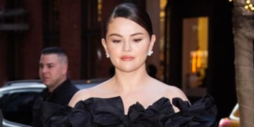 Selena Gomez Wears Oscar De La Renta to Steve Martin's Doc Premiere